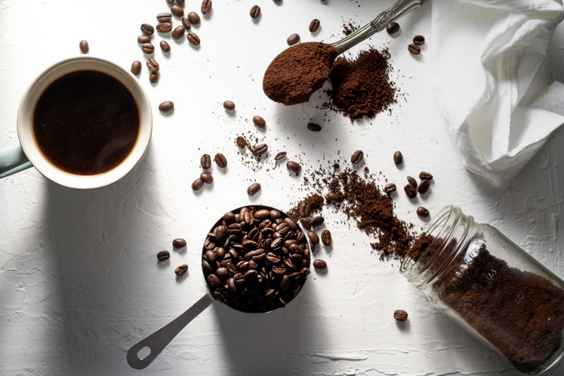 Vad är det för skillnad på hela bönor och malt kaffe?